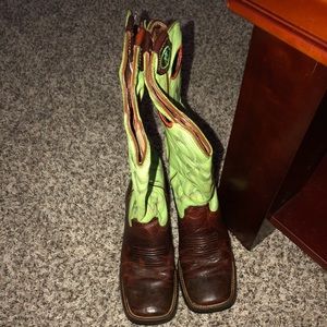 Women’s Tony Lama Boots